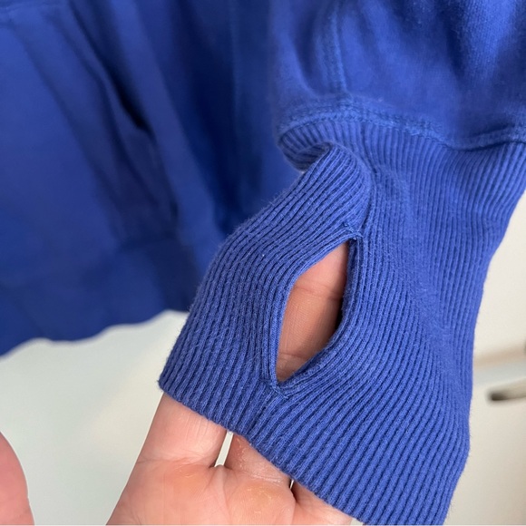 SOLD -Calvin Klein Performance Turtleneck Sweater with Thumb Hole - Picture 3 of 6